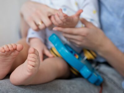 Ponseti Yöntemi ile Çarpık Ayak Tedavisi